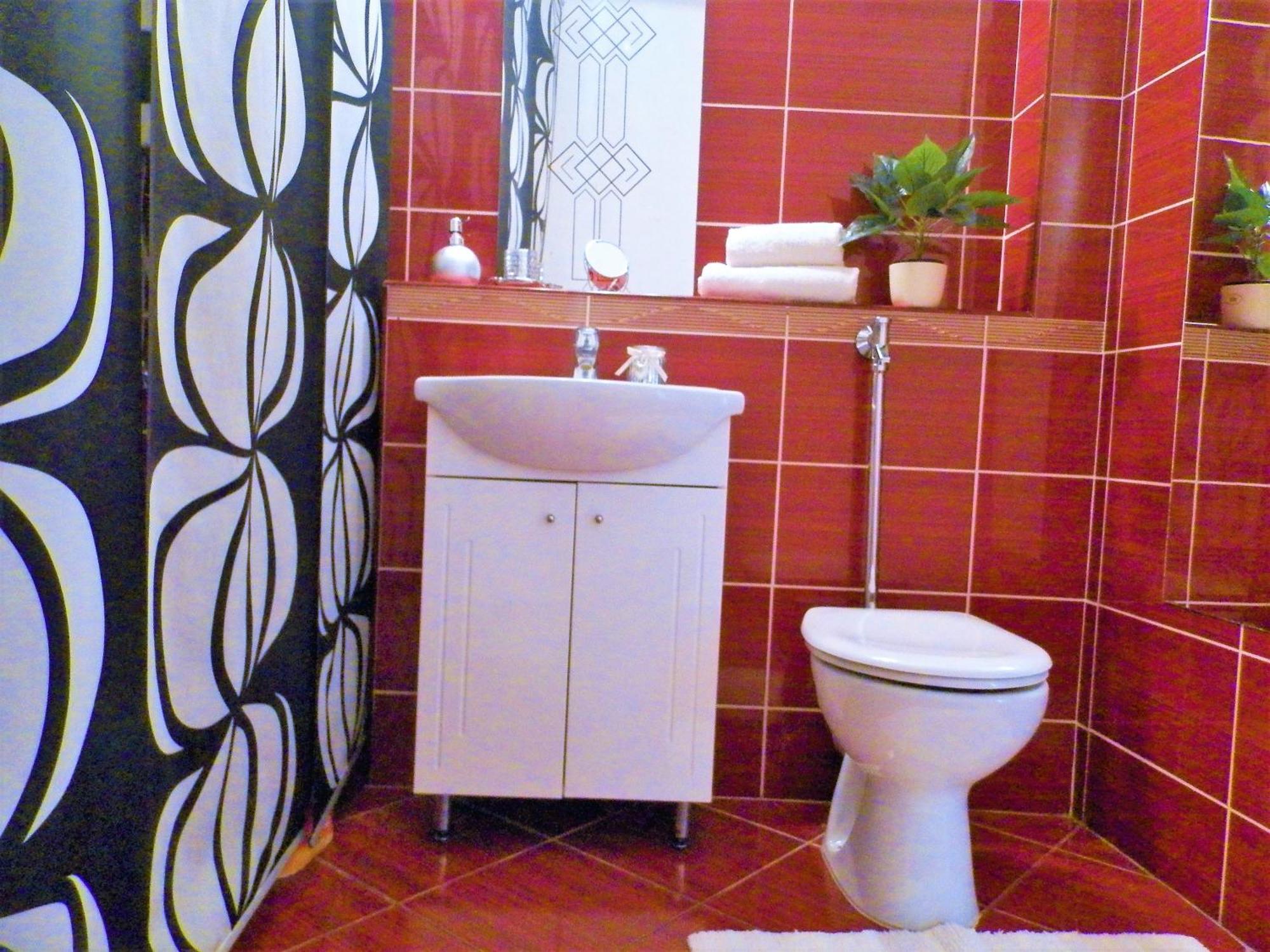 Léna Apartman - Eger Esterno foto